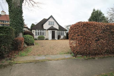 4 bedroom detached house for sale - Woodlands Road, Little Bookham, Leatherhead, Surrey, KT23 4HF