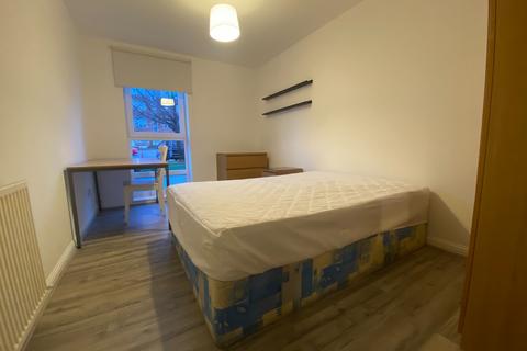 3 bedroom flat to rent, Hanson Park, Dennistoun, Glasgow, G31