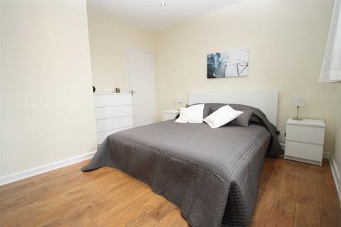 1 bedroom flat to rent, Bridgeport Place, Wapping, London, E1W