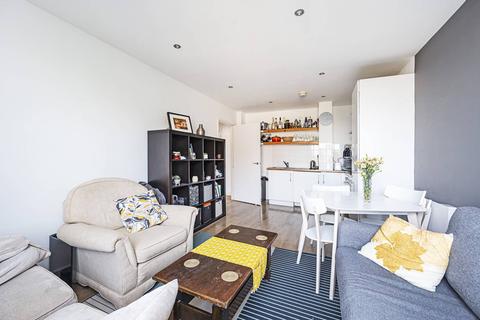 2 bedroom flat to rent - Carillon Court, Greatorex Street, Spitalfields, London, E1