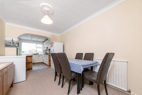 40 Eden Road, Bexley, DA5 2EG