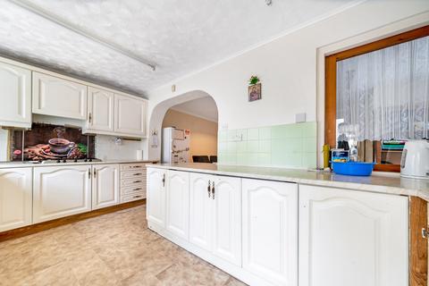 40 Eden Road, Bexley, DA5 2EG