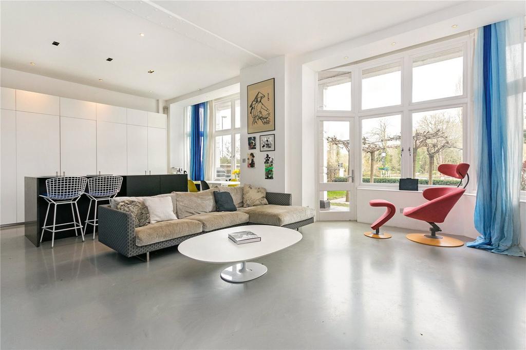 Open Plan Reception