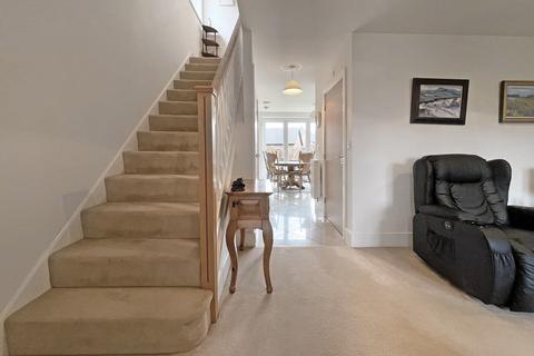 37 Bloomfield Drive, Wynyard, Billingham, TS22 5FN