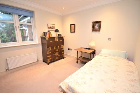 2 bedroom apartment for sale - Waverley Lane, Farnham, Surrey, GU9