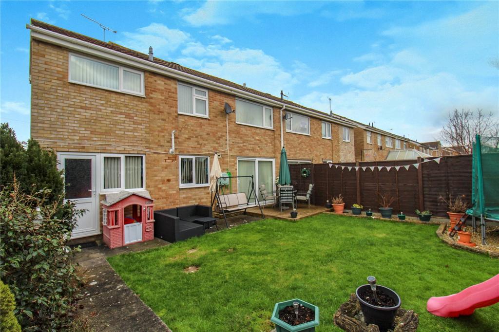 Paxcroft Way, Trowbridge 4 bed semidetached house for sale £290,000