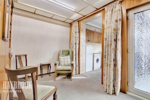 55 Houstead Road, Sheffield, S9 4BX