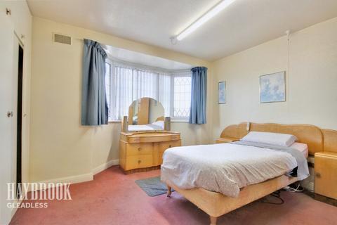 55 Houstead Road, Sheffield, S9 4BX
