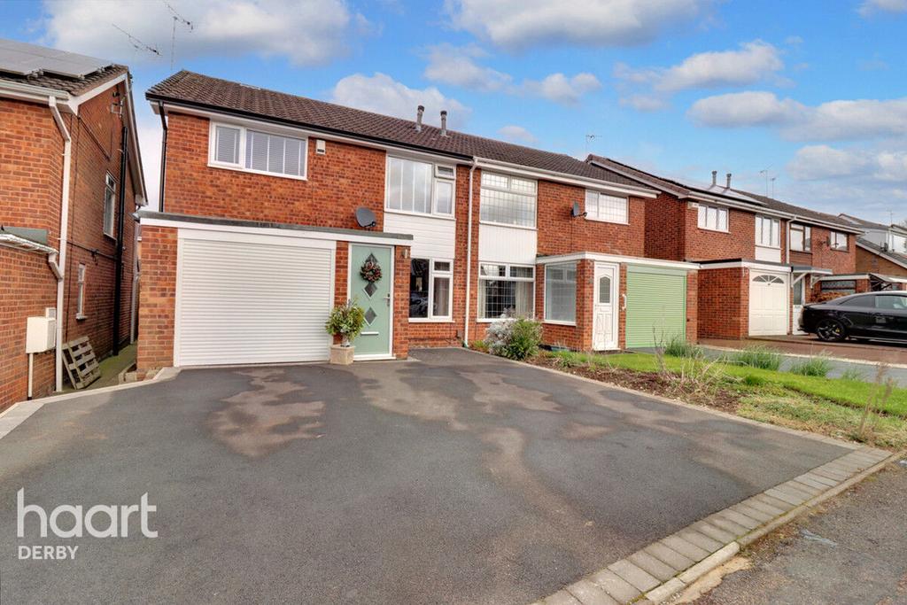 Hailsham Close, Derby 3 bed semidetached house £260,000