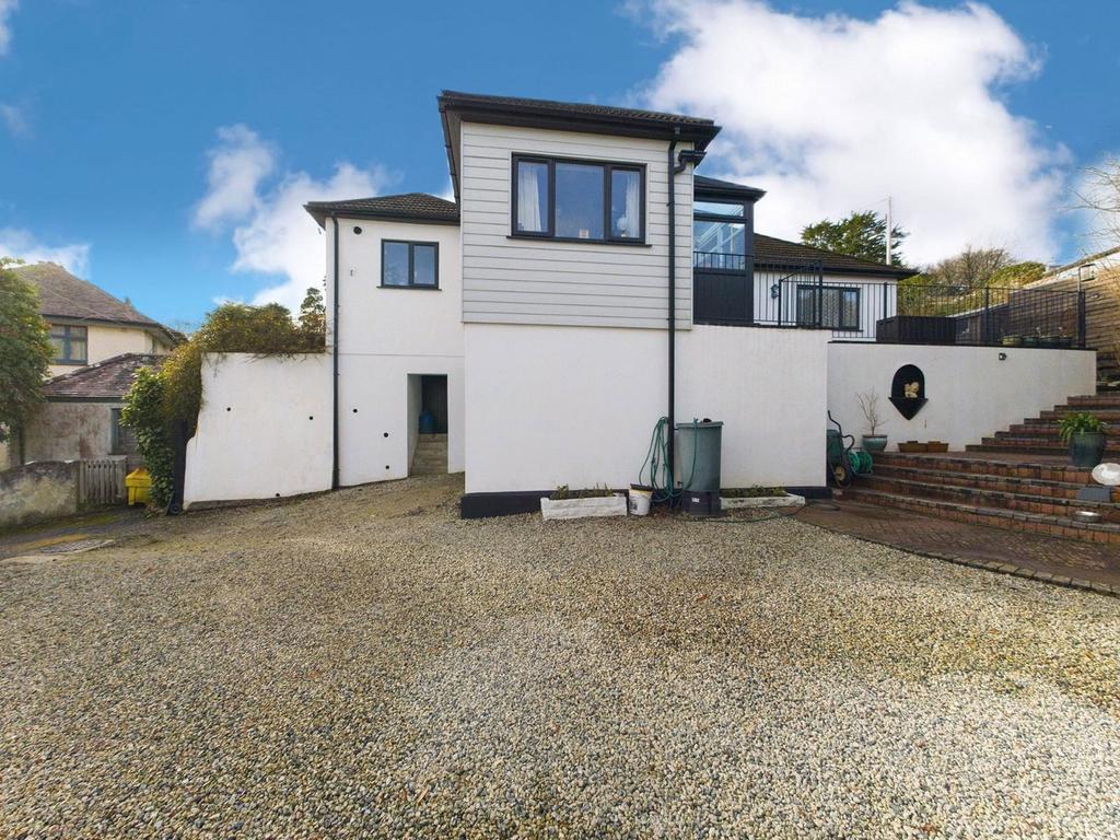 St. Austell, Cornwall 3 bed bungalow for sale £475,000