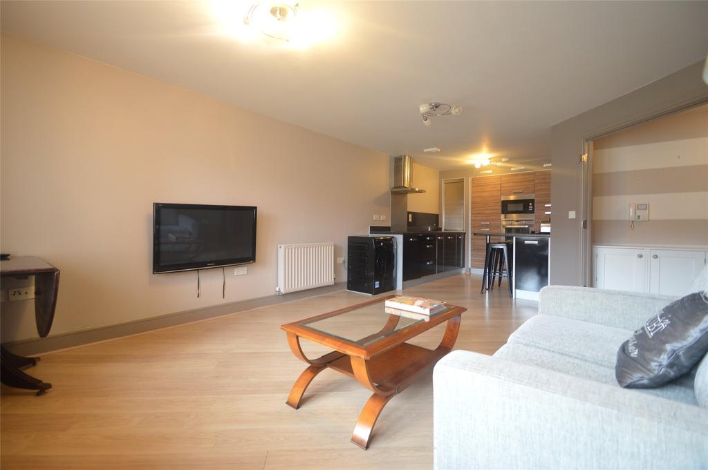 Burghley Court, Kingsquarter, Maidenhead, Berkshire, SL6 2 bed
