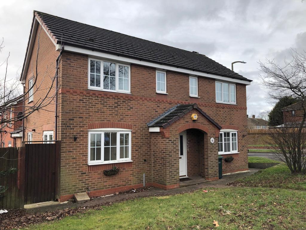 Orchard Road, Walsall WS5 4 bed detached house £1,200 pcm (£277 pw)