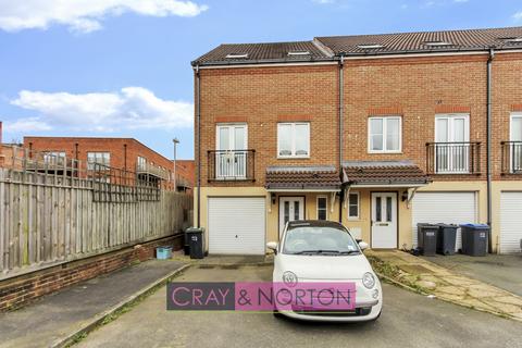 60 East India Way, Croydon, CR0 6RZ