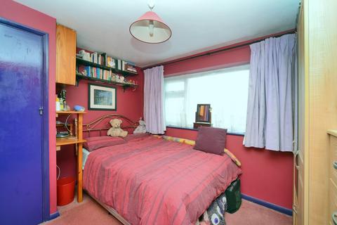 14 Hilldale Road, Cheam, Sutton, SM1 2JD