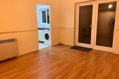 undefined, Slough,  Berkshire,  SL2