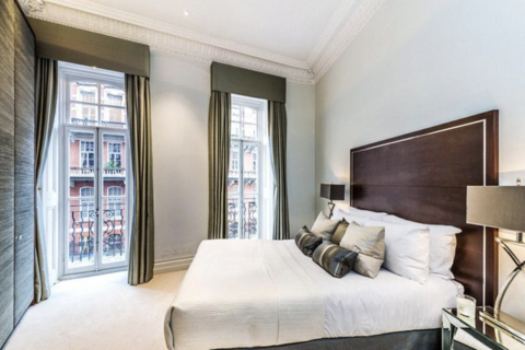 3 bedroom flat for sale, kensington Gore, South Kensington SW7