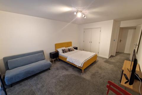 Studio for sale, Queens Apartments, Douglas, Douglas, Isle of Man, IM2