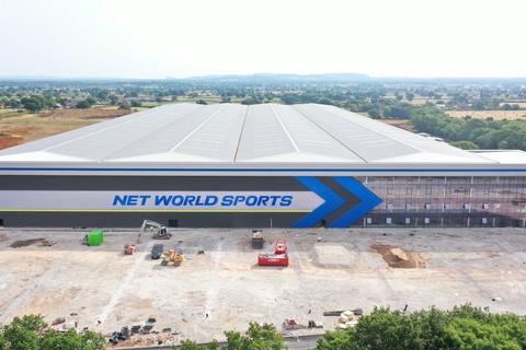 Distribution warehouse to rent - Unit 2, Bryn Lane, Wrexham Industrial Estate, Wrexham, LL13 9UT