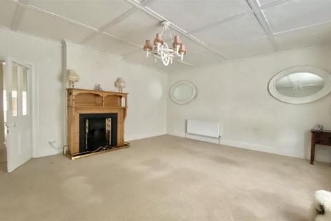 3 bedroom house for sale, 26 Sandford Avenue, Church Stretton, SY6 6BW