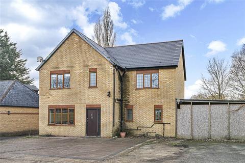 Detached house for sale, Wagon Road, Hadley Wood, Hertfordshire, EN5