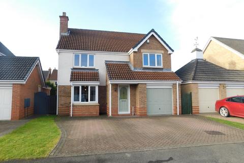 4 bedroom detached house for sale - 16 Haslewood Road, Newton Aycliffe