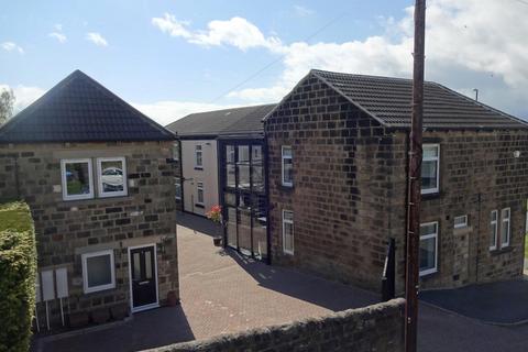 Flat - Back Lane, Horsforth, Leeds, West Yorkshire, LS18