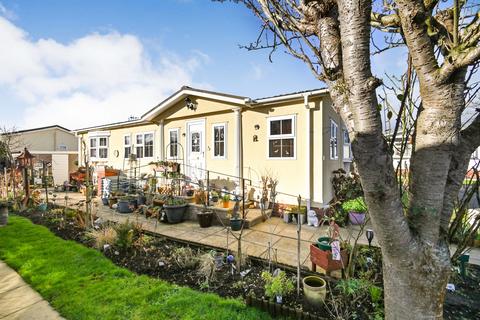 2 bedroom park home for sale - Waveney Park, Norfolk, IP22
