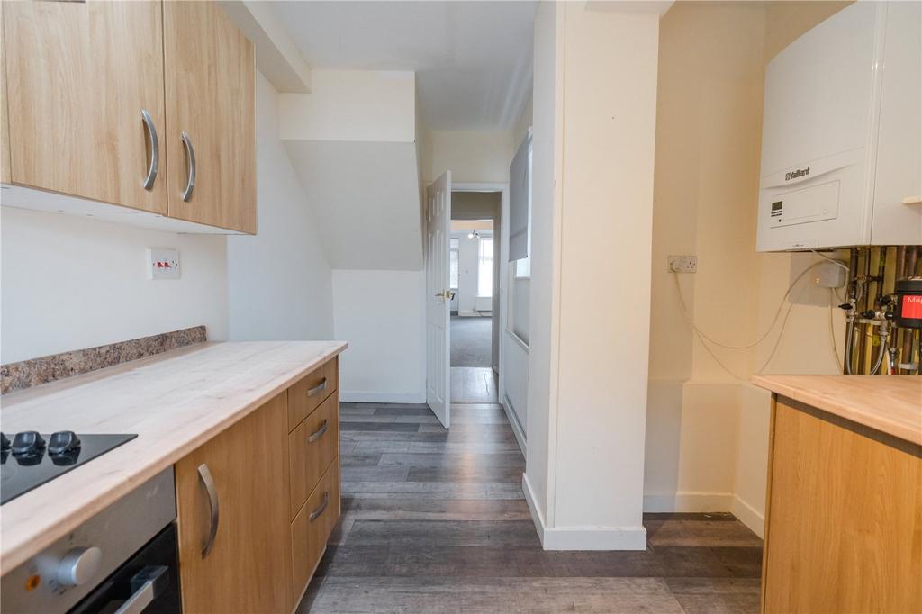 Kitchen (2)