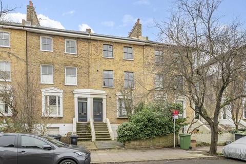 2 bedroom flat for sale - Manor Avenue, London