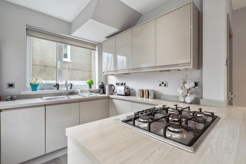 175 Farne Drive, Glasgow, G44 5DN