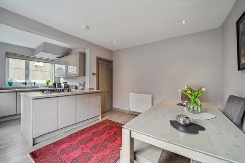 175 Farne Drive, Glasgow, G44 5DN