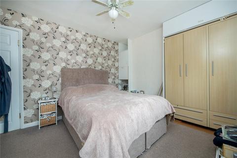 3 bedroom terraced house for sale, Almond Walk, Sleaford, Lincolnshire, NG34