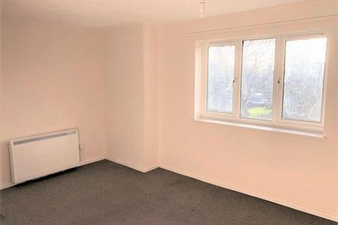 2 bedroom flat for sale, Turnberry Court, Watford WD19