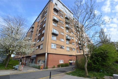 1 bedroom apartment to rent - Cherrydown East,, Basildon, SS16