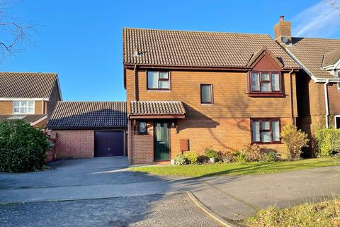 3 bedroom detached house for sale, Hardwick Court, Holbury