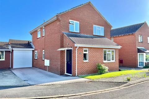3 bedroom detached house for sale, Grebe Close, Milford on Sea, Lymington, Hampshire, SO41