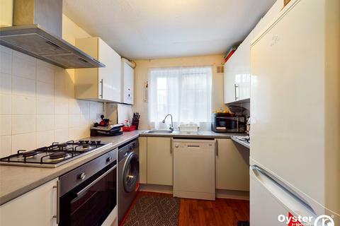 2 bedroom apartment for sale - Copley Road, Stanmore, HA7