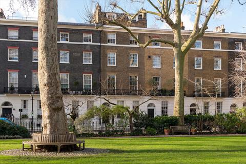 8 bedroom terraced house for sale - Connaught Square, Hyde Park Estate, London, W2