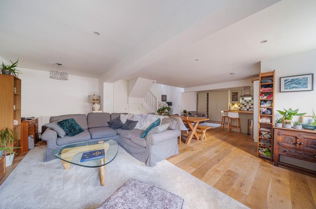 Sitting Dining Room