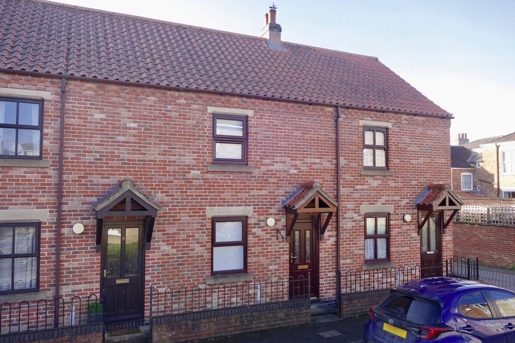 Pem Lane, Pocklington 2 bed terraced house for sale £175,000