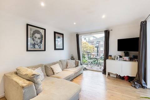 2 bedroom flat for sale, Brompton Park Crescent, London
