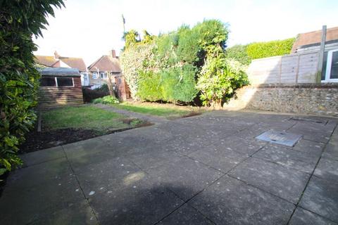 34 Beaconsfield Road, Wick, Littlehampton, BN17 6LN