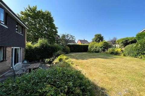 25 Elizabeth Crescent, Chester, CH4 7AY