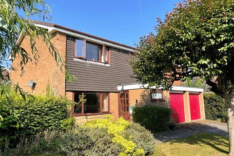 25 Elizabeth Crescent, Chester, CH4 7AY