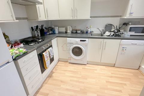 2 bedroom apartment to rent, Foxhall Road, Forest Fields