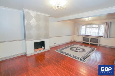 3 bedroom semi-detached house to rent - Diban Avenue, Hornchurch