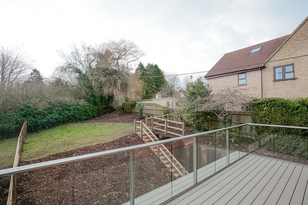 Cumnor Hill, Oxford 2 bed apartment £1,750 pcm (£404 pw)