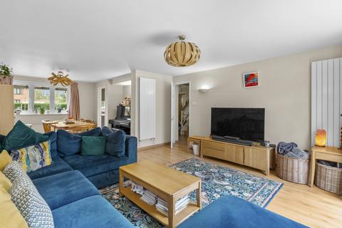 undefined, Parkfield, Latimer