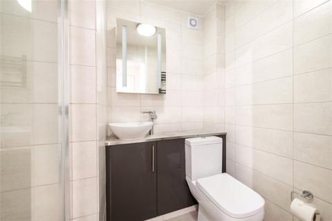 45 Selhurst Close, London, SW19 6AY