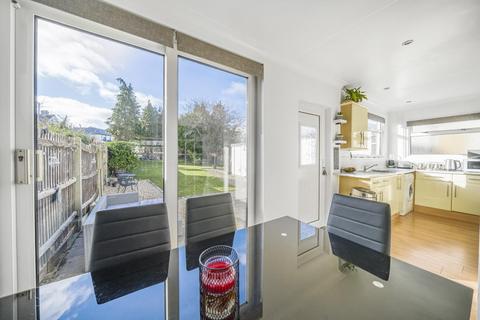 14 Croydon Road, West Wickham, BR4 9HT